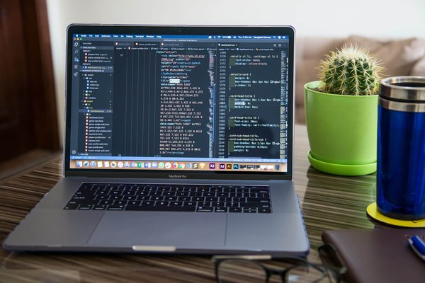 Les meilleurs logiciels open-source de 2023: Découvrez les alternatives gratuites aux programmes payants