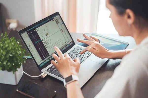 Remplacer ou réparer votre ordinateur : comment faire le bon choix ?